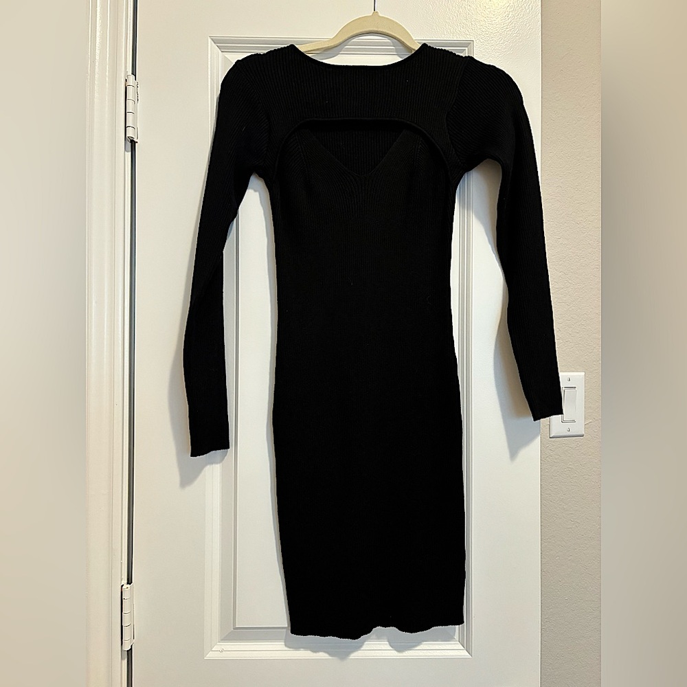 V-neck cutout bodycon dress